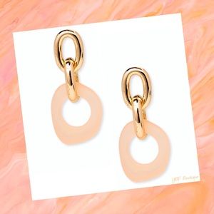 New Gold & Peach Acrylic Chain Link Post Drop Statement Fashion Earrings
